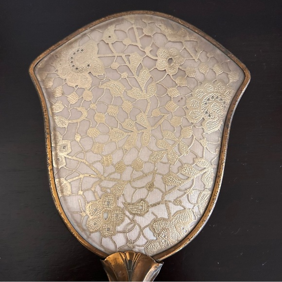 Vintage Lace Back Hand Mirror Brass French Boudoir Vanity Mirror Art Deco 13” - Picture 6 of 8